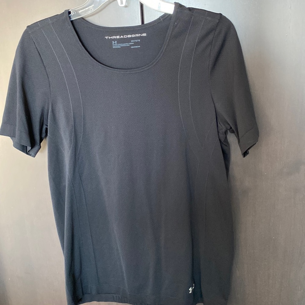 Under Armour Athletic Top, Black, Size L, EUC